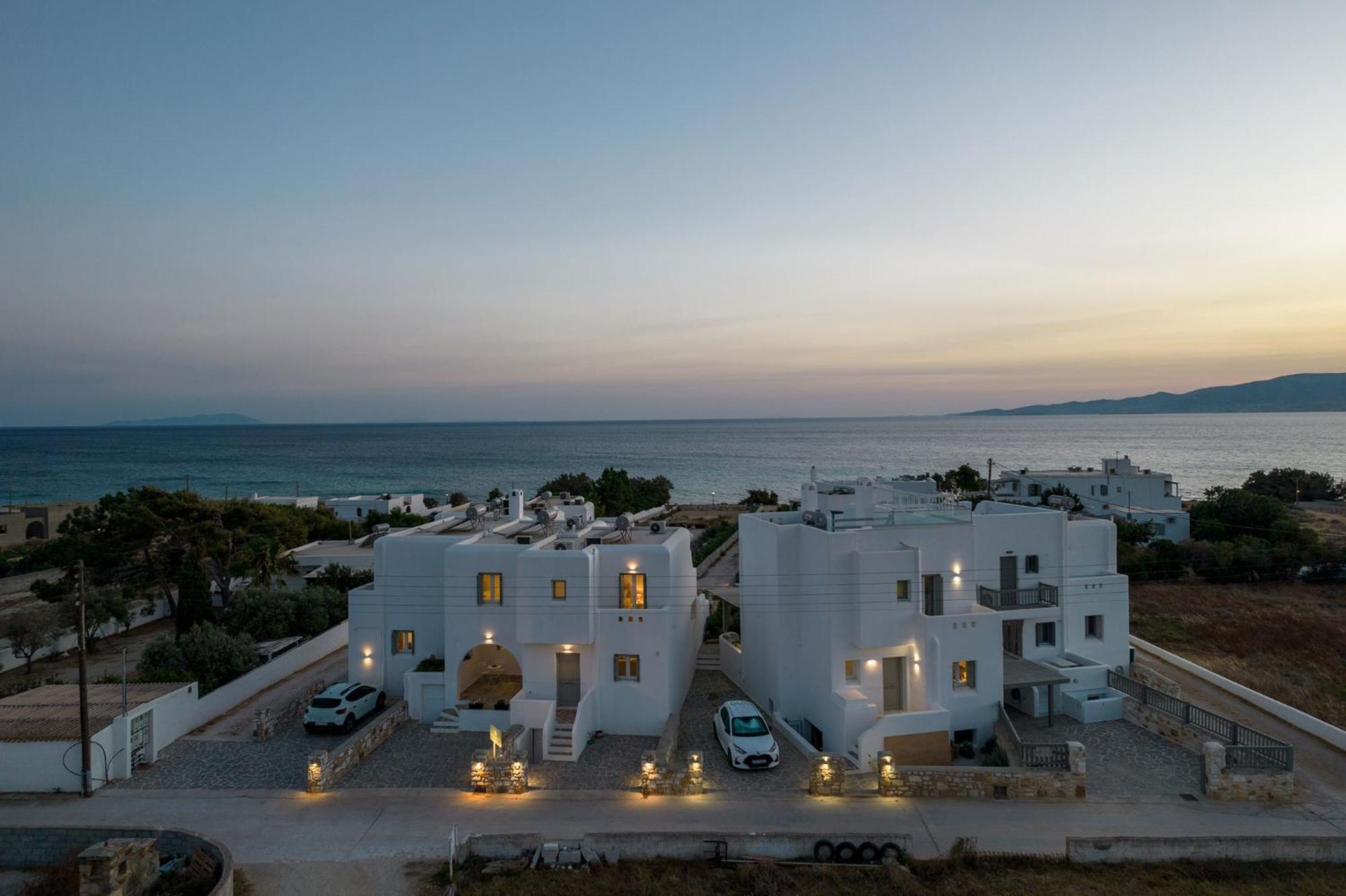 Helen Beach Front Luxury Villas Kastrákion Eksteriør billede