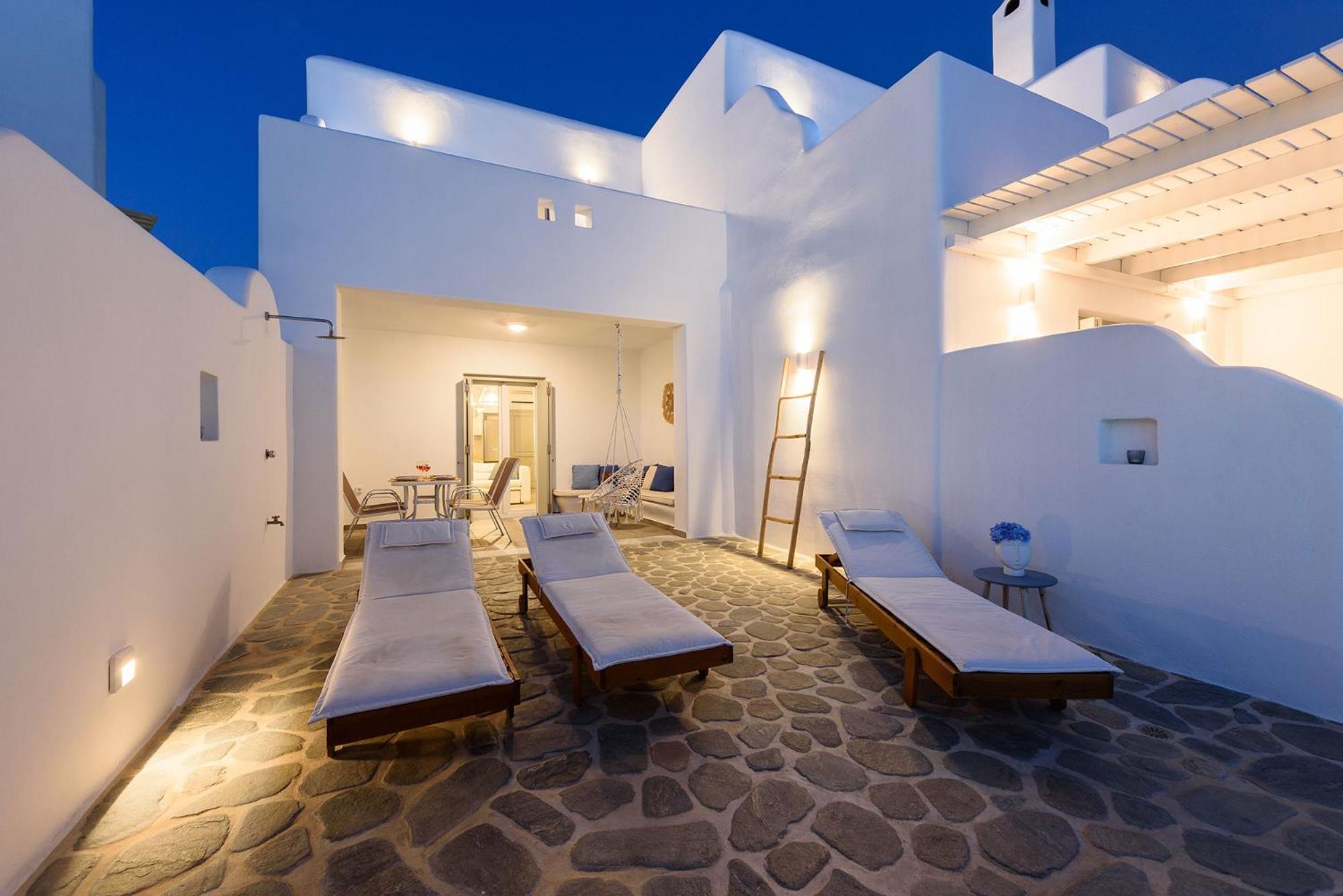 Helen Beach Front Luxury Villas Kastrákion Eksteriør billede