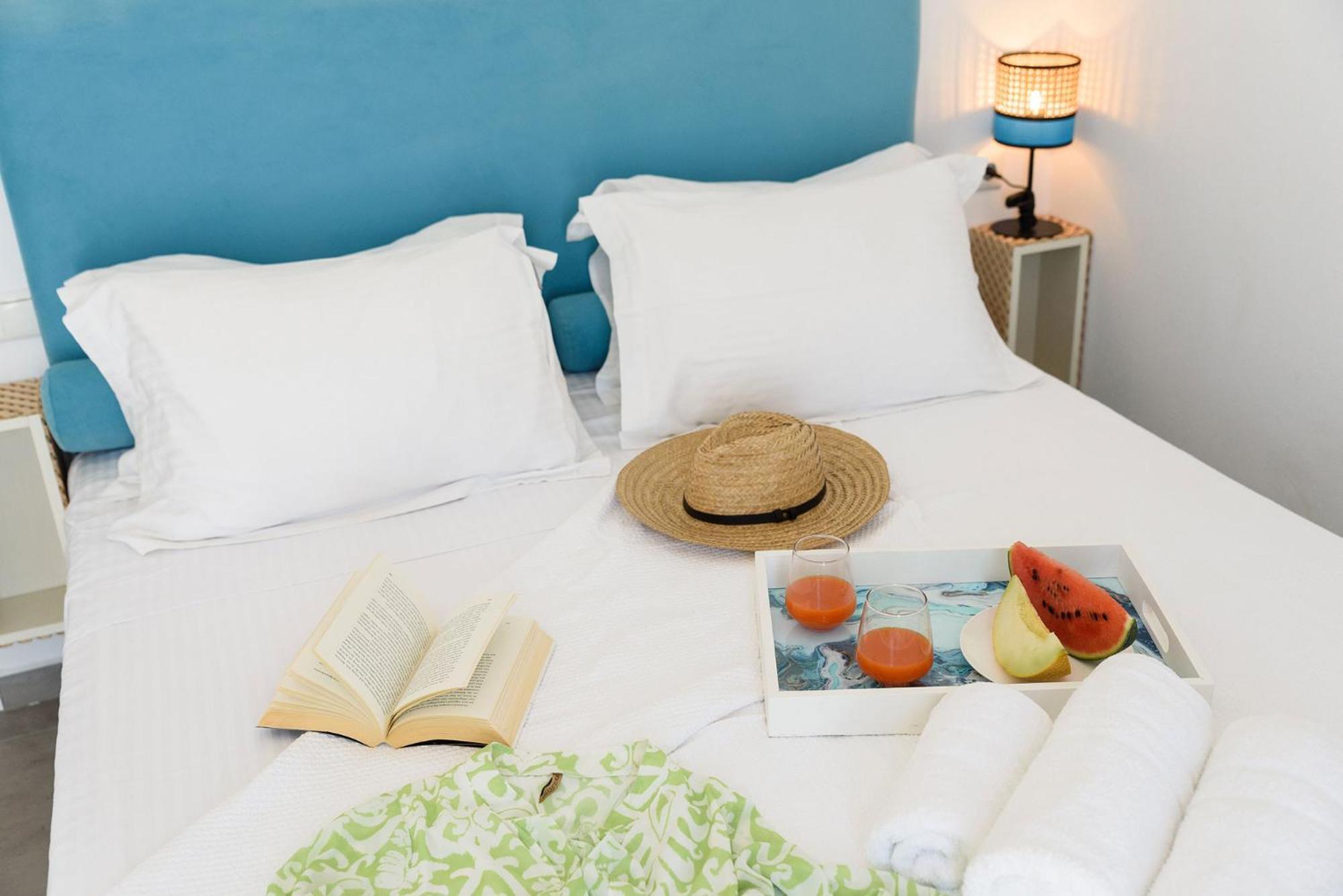 Helen Beach Front Luxury Villas Kastrákion Eksteriør billede